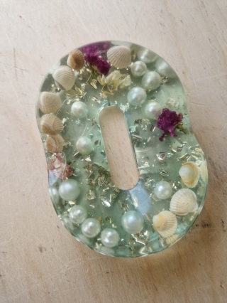 Mydelniczka z żywicy – handmade, unikatowa | mała