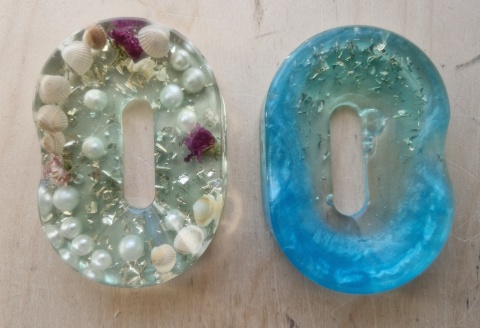 Mydelniczka z żywicy – handmade, unikatowa | mała