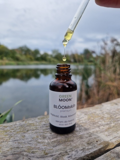 GREEN MOON® BLOOMskin premium – serum do skóry suchej z naturalnymi olejami roślinnymi wspierającymi pielęgnację i komfort skóry